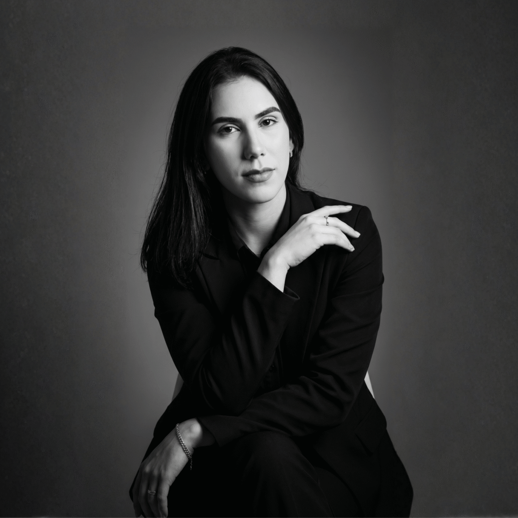 Dra. Layla Serrano, médica ginecologista em João Pessoa